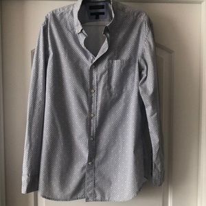 Banana Republic long sleeve casual button down slim fit shirt